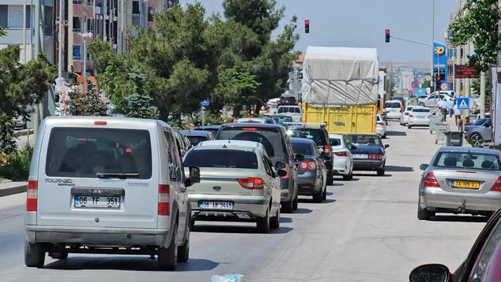 Konya'da tatil dönüşü yoğunluğu