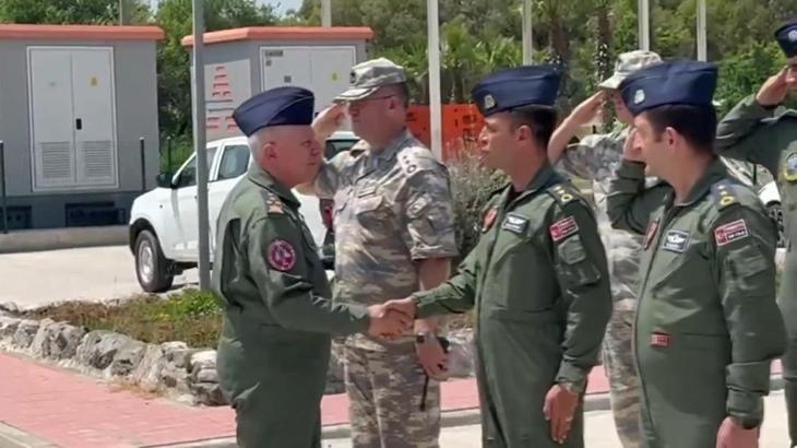 Hava Kuvvetleri Komutanı Orgeneral Kadıoğlu, Mehmetçik ile bayramlaştı