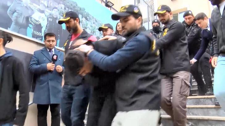 İstanbul - Aziz Yeniay'a silahlı saldırı davasında ilk duruşma - 2 / Ek fotoğrafla