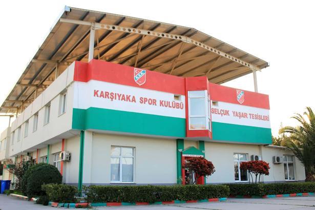 Karşıyaka'da tesisler de beklemede