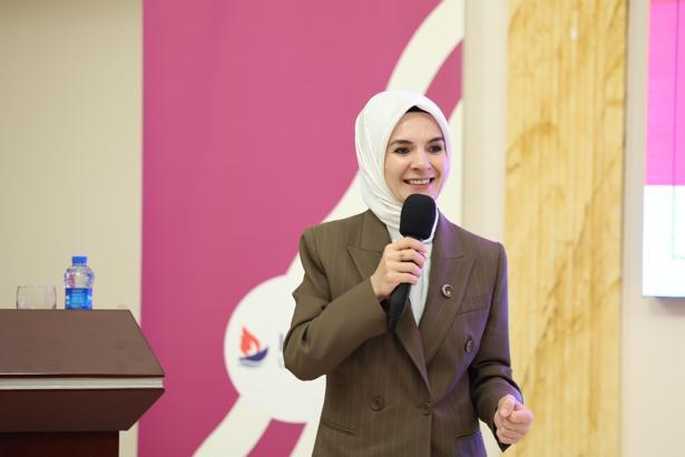 Bakan Göktaş, TDT Aile ve Sosyal Politikadan Sorumlu Bakanlar Toplantısı'na katılmak üzere Bakü'de