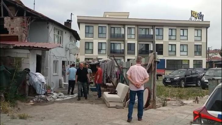 Eski kocasının 6 kurşunla vurduğu kadın öldü