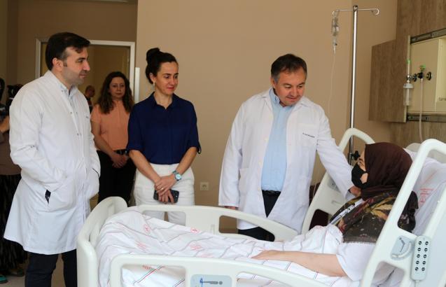 Zayıflamak için içtiği bitki çayları karaciğerini bitirdi, nakille hayata tutundu