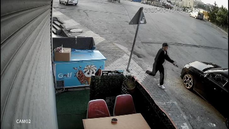 İstanbul - Arnavutköy'de silahlı saldırı anı kamerada: 1 ağır yaralı