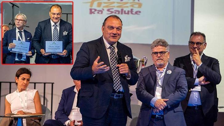 Türk Gazeteci Dündar Keşaplı’ya spora ve kültürlerarası diyaloğa katkılarından dolayı ödül