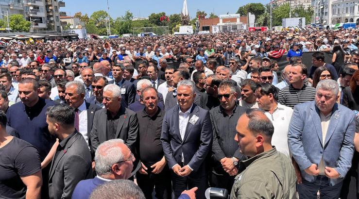 Ferdi Zeyrek'in adı Muratpaşa'da bir parkta yaşayacak