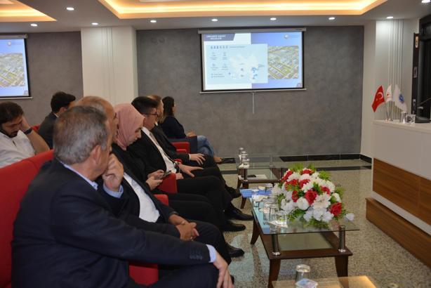 'Yabancı yatırım düşünüyorsanız, yabancı olmayan Azerbaycan'a gelin'