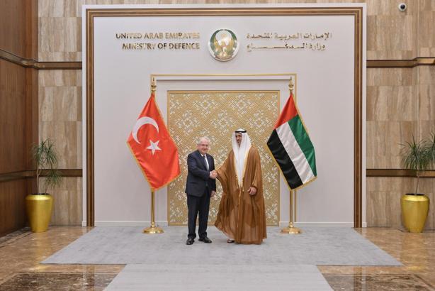 Bakan Güler, BAE Savunma İşlerinden Sorumlu Devlet Bakanı Al Mazrouei ile görüştü