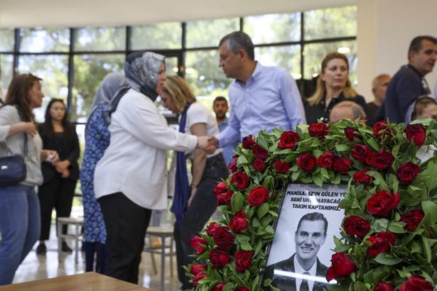 Ferdi Zeyrek için ikinci günde de taziyeler kabul edildi