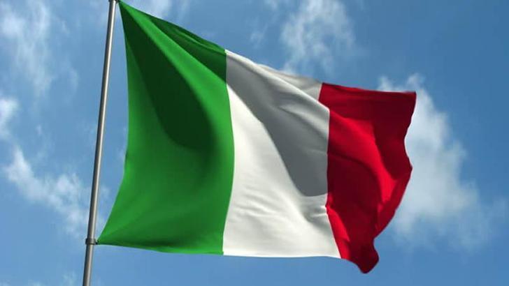 Filistinli doktor Neccar ve hayatta kalan son çocuğu İtalya'ya götürüldü