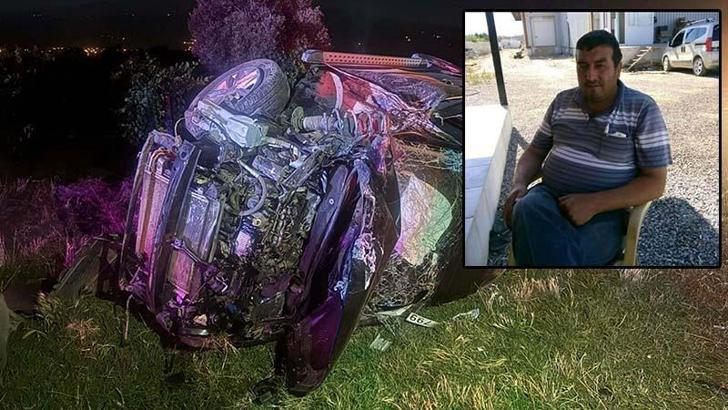 Hafif ticari araç, traktöre çarptı; muhtar öldü, 4 yaralı