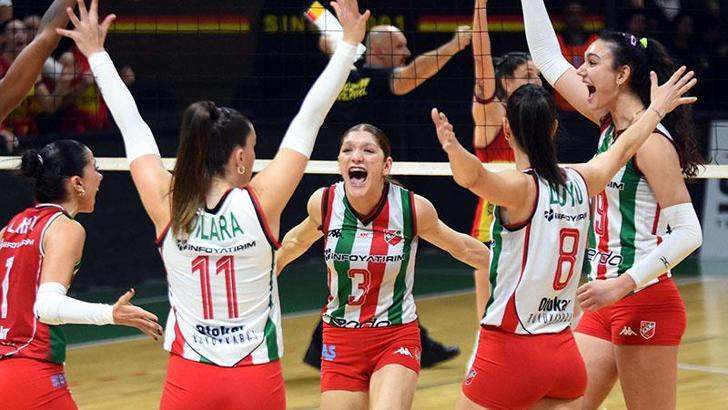 Karşıyaka voleybolda borçları kapattı