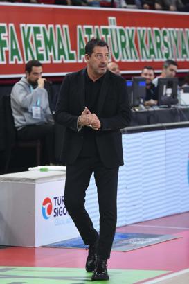 Karşıyaka'dan ayrılan Sarıca, Erok yolunda