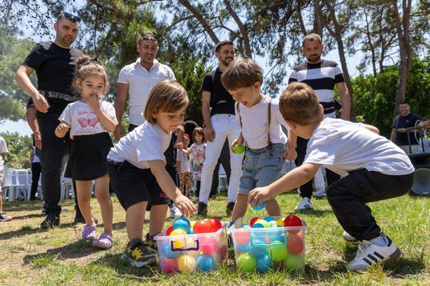 Babalarıyla unutulmaz bir gün geçirdiler