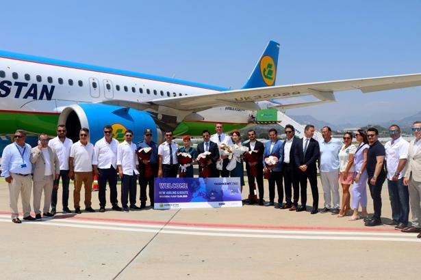 Özbekistan'dan tarihi uçuş