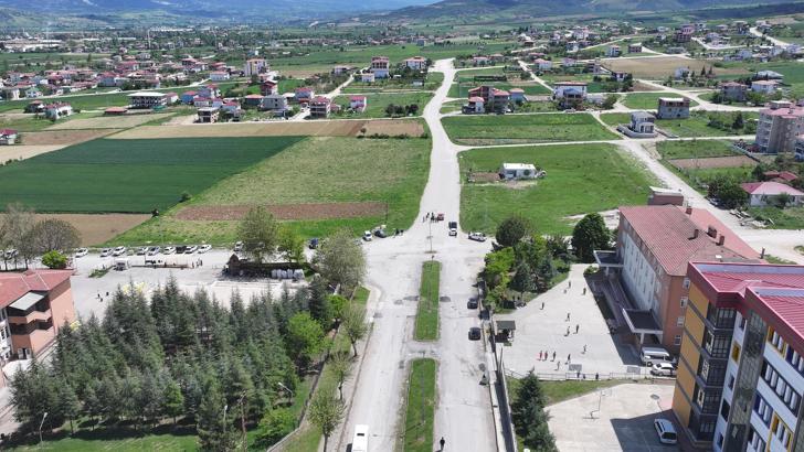 Erbaa’da bulvar düzenleme çalışması başlatıldı