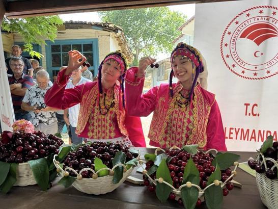 Tekirdağ'da 59'uncu Uluslararası Kiraz Festivali başladı