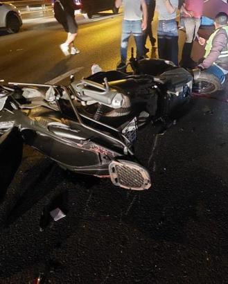 İstanbul - FSM Köprüsü girişinde motosiklet kazası: 1 ölü 3 yaralı