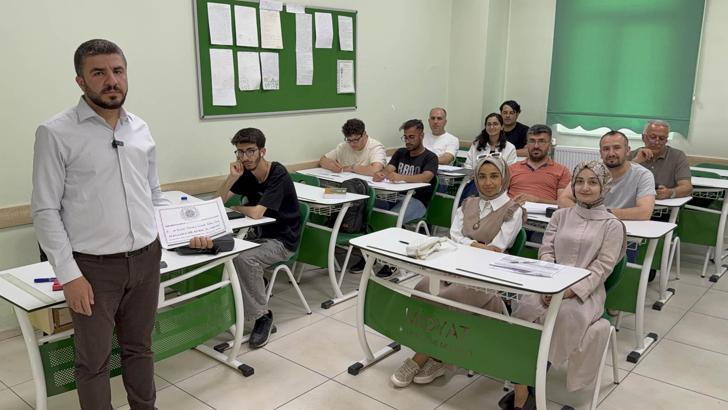 Halk Eğitim Merkezleri bünyesinde ilk kez 'Süryanice' kursu açıldı/Ek fotoğraflar