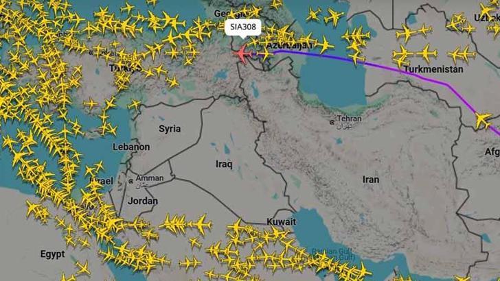 İsrail'in İran’a yönelik saldırılarının ardından uçuşlarda aksaklıklar yaşanıyor
