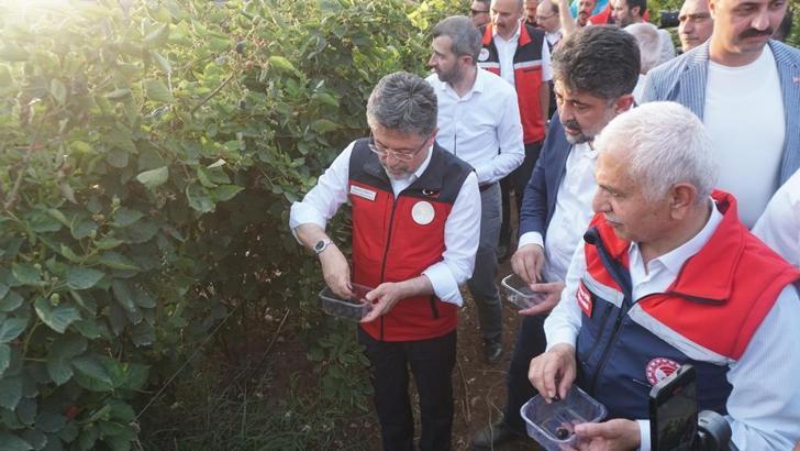 Bakan Yumaklı: Destekleme ödemeleri bugün çiftçilerimizin hesabına yatacak (3)