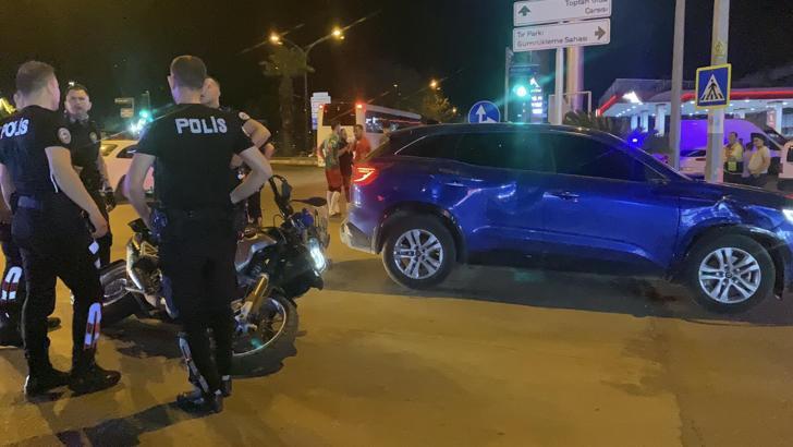Aydın'da otomobille çarpışan motosikletteki 2 polis yaralandı