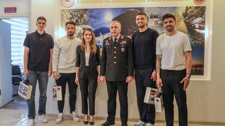 Trabzonspor’dan Jandarma Teşkilatı’na anlamlı ziyaret