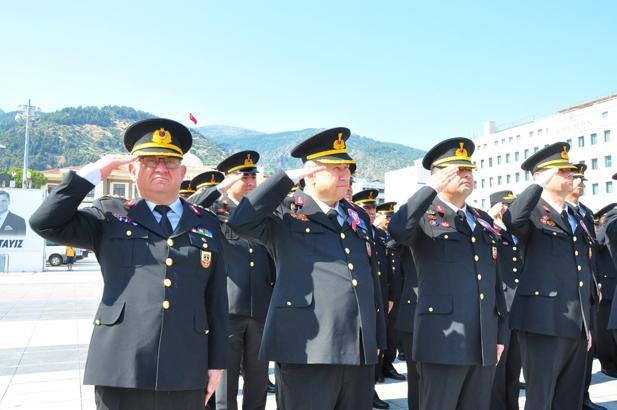 Jandarma Teşkilatının 186'ncı kuruluş yıldönümü Manisa'da törenle kutlandı