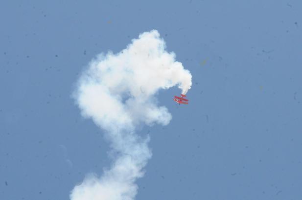 Paraşüt ve model uçak tutkunları Eskişehir'de buluştu