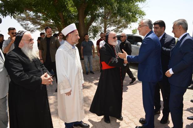 Bakan Işıkhan, Mardin’de