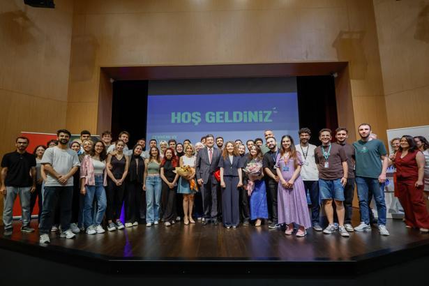 Yenişehir Belediyesi’nin çocuk sağlığı panelleri devam ediyor