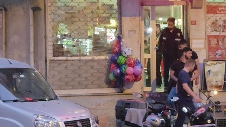 Bağcılar'da markete silahlı saldırı; önünden geçen çocuklar son anda kurtuldu