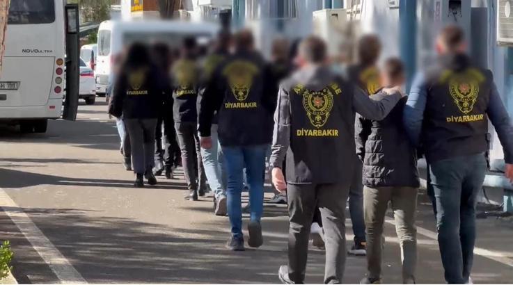 Diyarbakır’da kapkaççılara ‘Çekirge’ operasyonu; 12 tutuklama