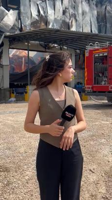 Yangını görüntülemek isteyen basın mensubuna engelleme girişimi