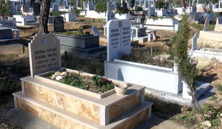 Antalya'da yabancıların 'aile mezarlığı' ilgisi