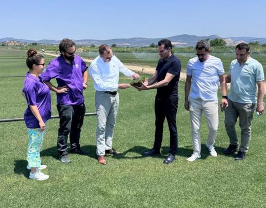 Diyarbakır Stadyumu'nda kullanılacak çimler yerinde incelendi