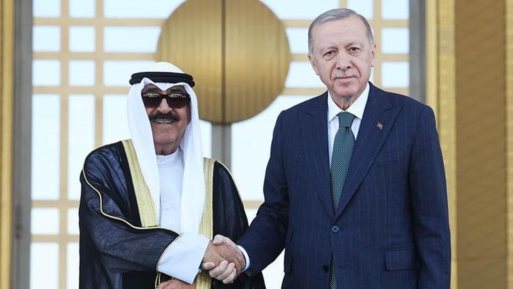 Cumhurbaşkanı Erdoğan, Kuveyt Devlet Emiri El Sabah ile görüştü