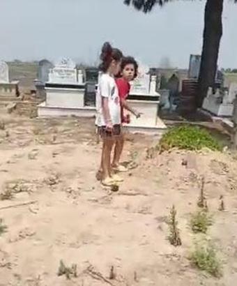 Adana'da, sulama kanalına düşen kamyonette baba ve 2 kızı hayatını kaybetti (2)