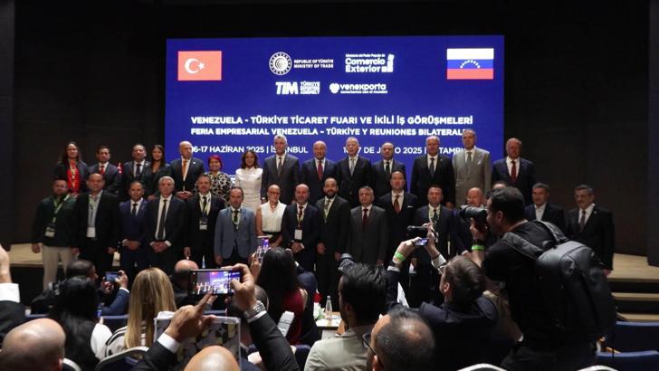 İstanbul: Bakan Bolat: Liderler yıllık 3 milyar dolarlık dış ticaret hedefi koydu