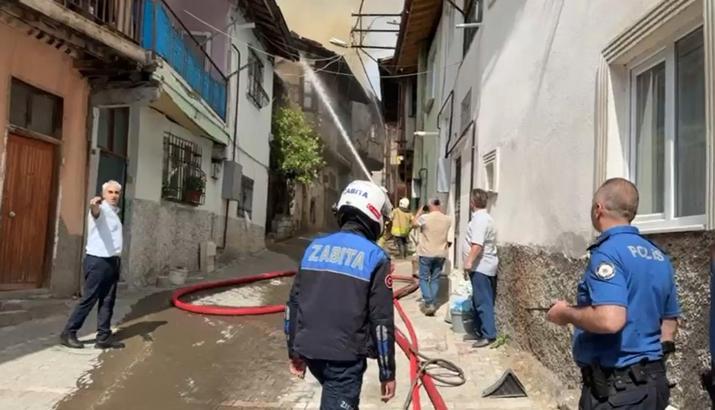 Tokat’ta çatı yangını