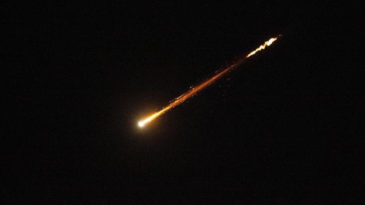 İsrail: İran'a ait 2 adet F-14 savaş uçağı imha edildi