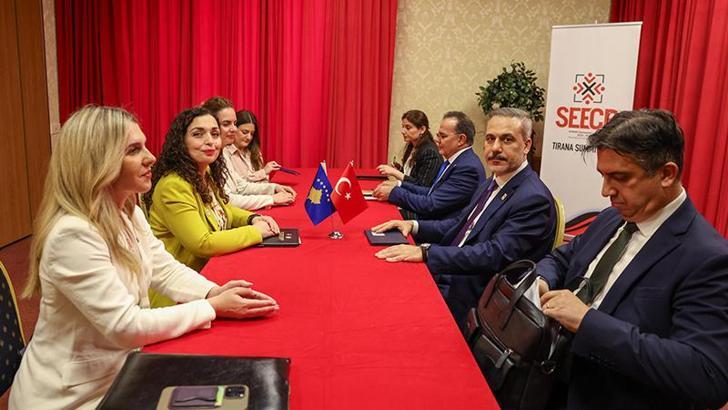 Bakan Fidan, Kosova Cumhurbaşkanı Osmani-Sadriu ile görüştü