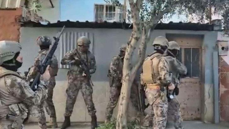 İzmir merkezli 10 ilde DEAŞ operasyonu: 14 gözaltı