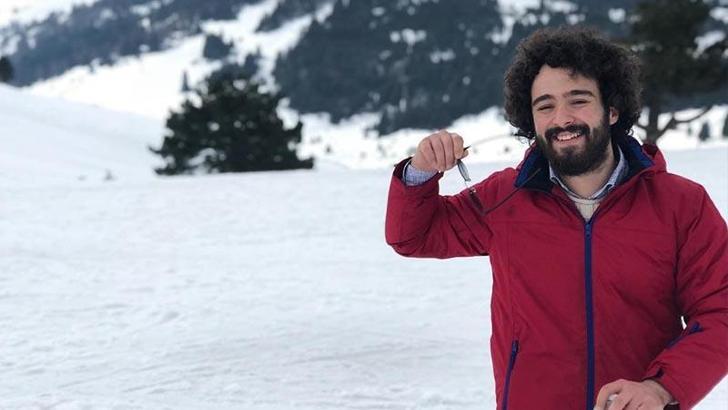 11'inci kattan düşüp ölen reklam oyuncusu, toprağa verildi