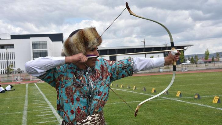 Geleneksel Türk Okçuluğu Türkiye Şampiyonası, Sivas'ta başladı