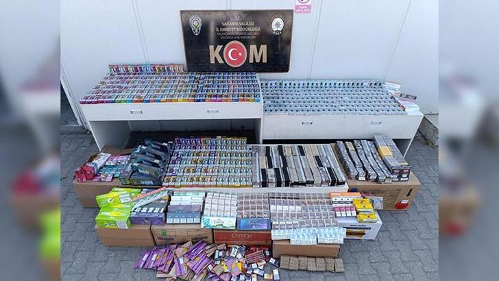 Sakarya'da 1,2 milyon liralık kaçak tütün operasyonu: 2 gözaltı