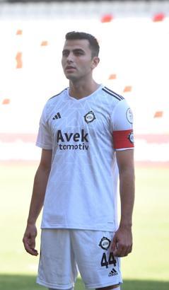 Altay'da 2 oyuncu daha serbest