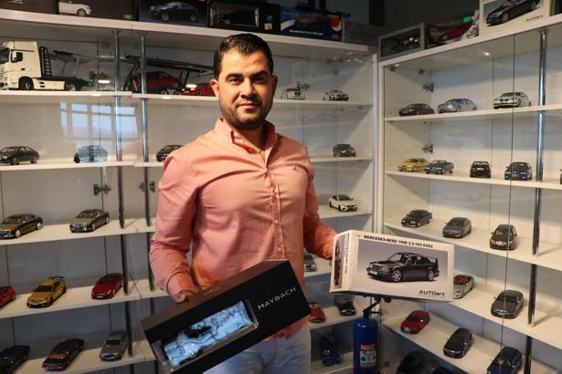 Babasının hediye ettiği özel üretim model otomobil, 10 milyon TL'lik koleksiyona dönüştü