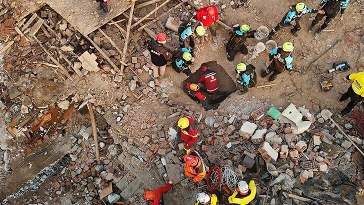 Konya'da çöken Taşoluk Apartmanı davasında müteahhit: Diğer binalar ayakta