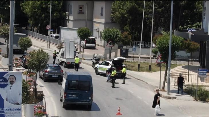 Yalova'da kırmızı ışıkta geçen 276 sürücüye ceza yağdı
